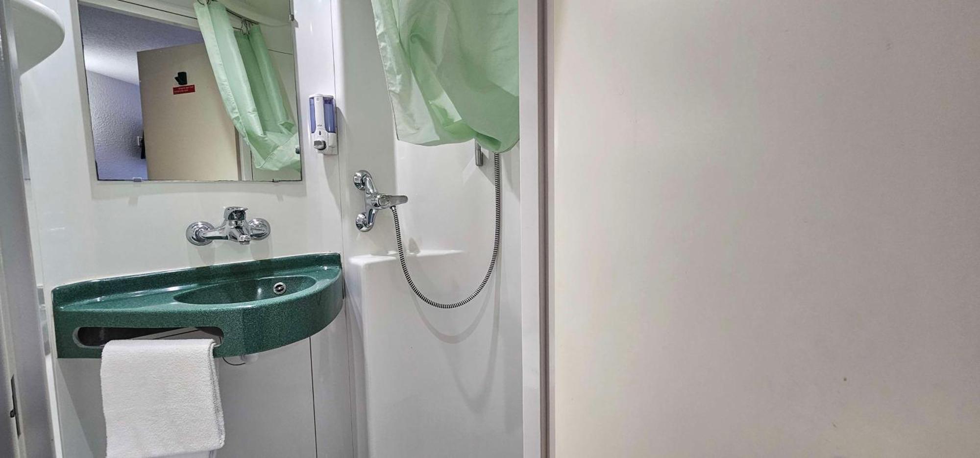 Brit Hotel Essentiel Albi Parc Des Expos Le Sequestre Ngoại thất bức ảnh
