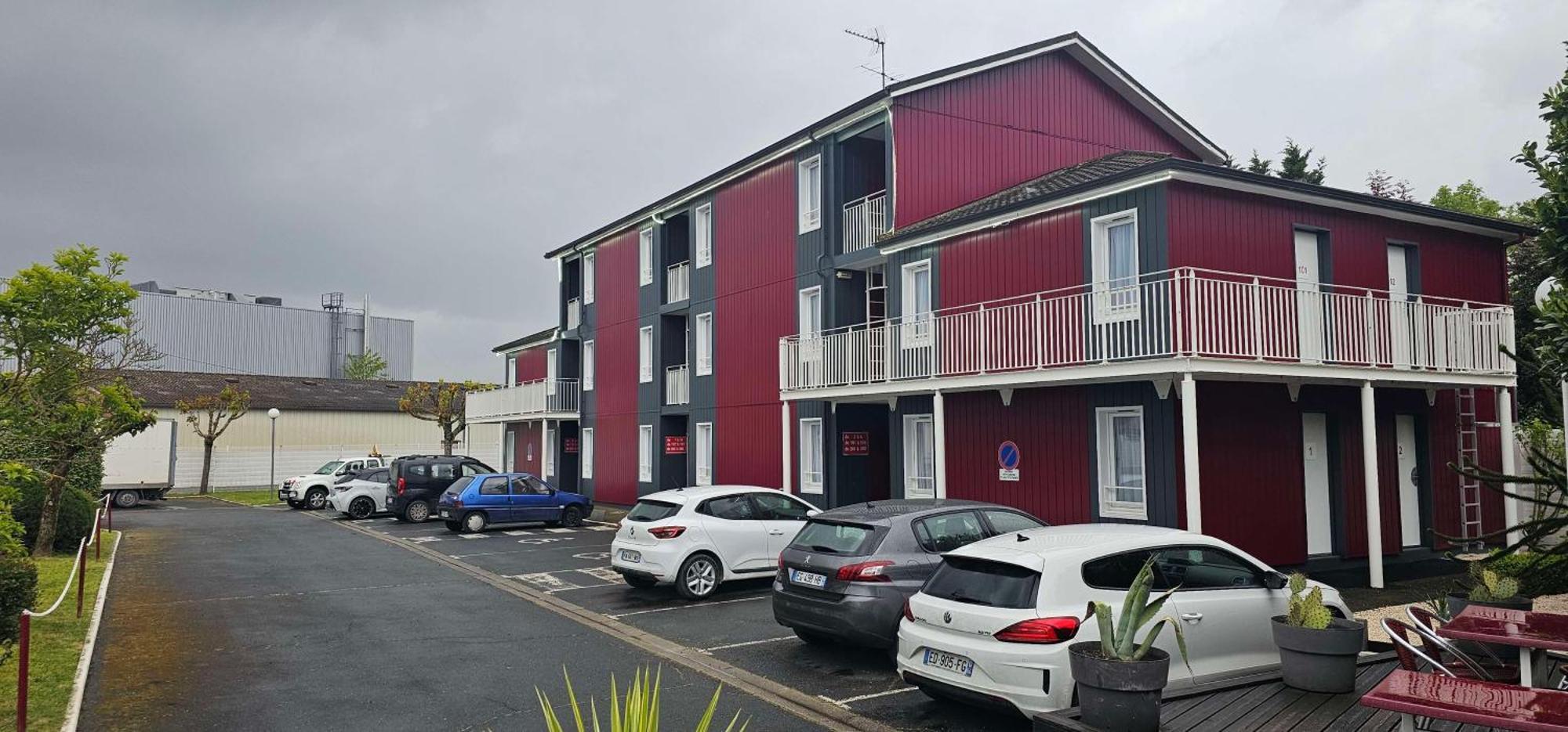 Brit Hotel Essentiel Albi Parc Des Expos Le Sequestre Ngoại thất bức ảnh