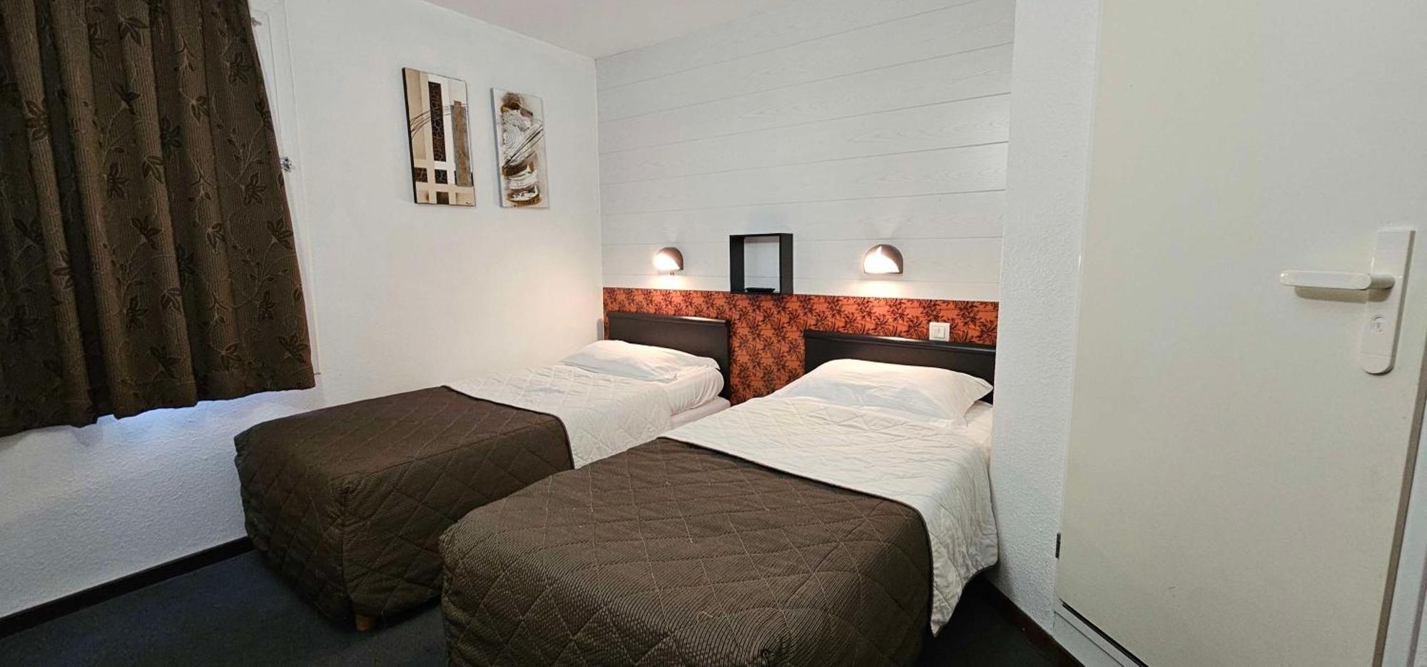 Brit Hotel Essentiel Albi Parc Des Expos Le Sequestre Ngoại thất bức ảnh