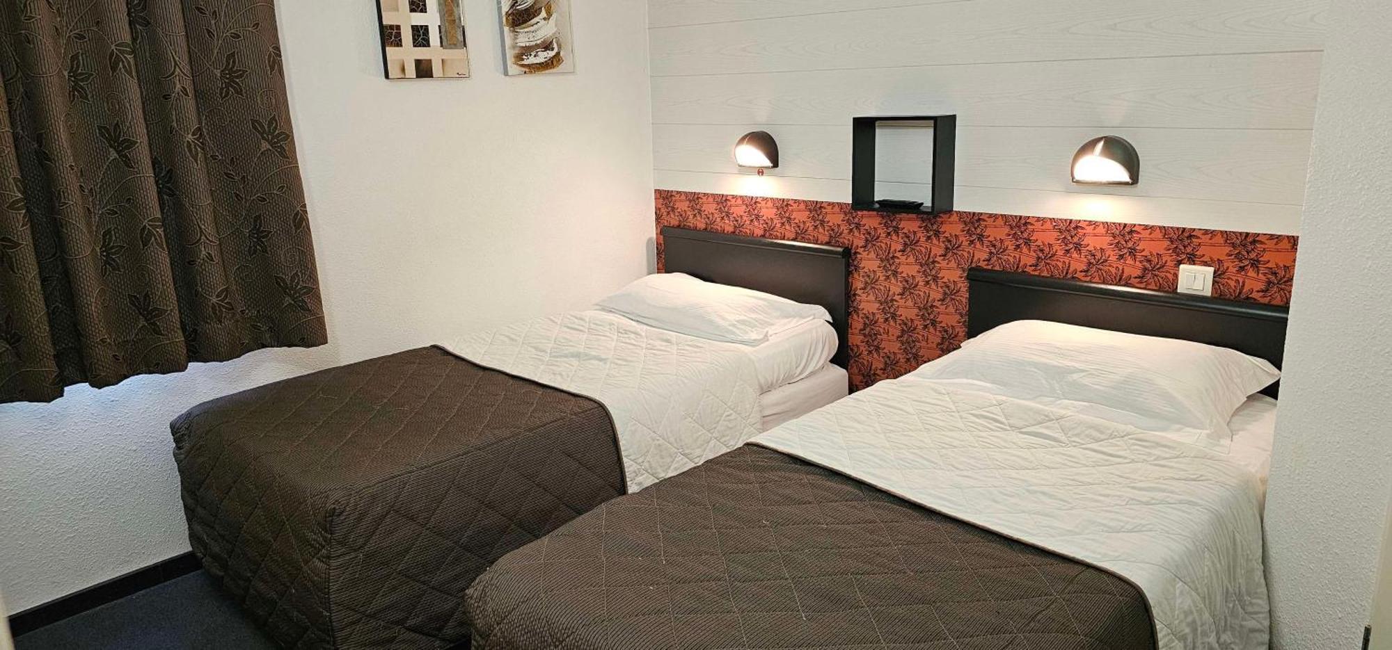 Brit Hotel Essentiel Albi Parc Des Expos Le Sequestre Ngoại thất bức ảnh