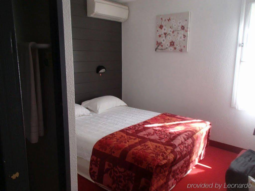 Brit Hotel Essentiel Albi Parc Des Expos Le Sequestre Ngoại thất bức ảnh